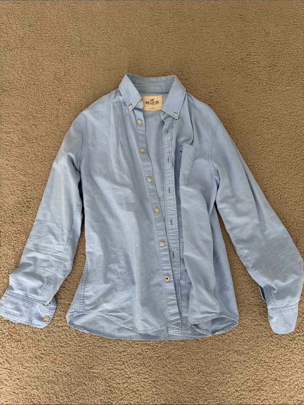Hollister Button Down Shirt in Blue Small